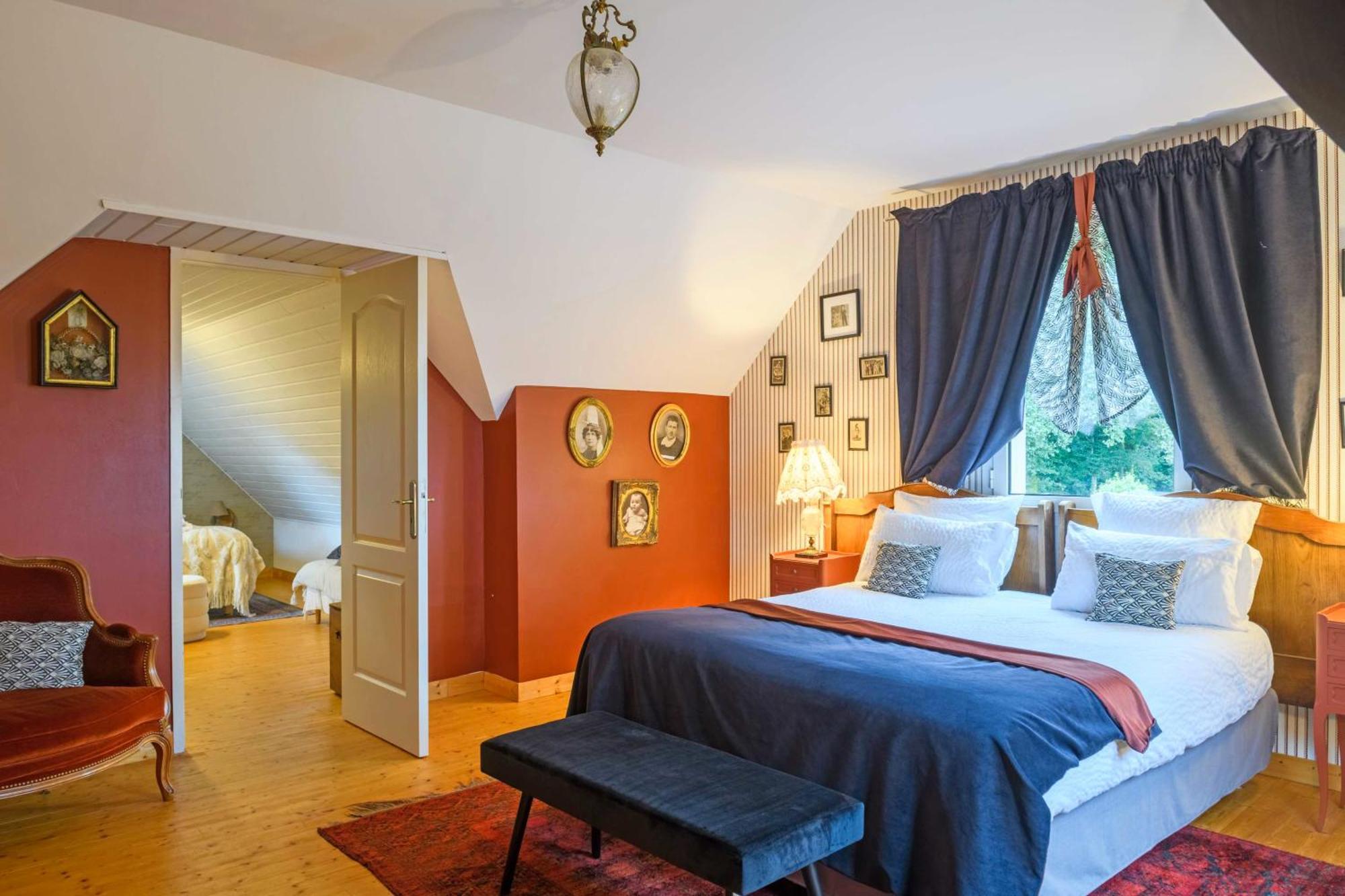Les Pierres Bleues Bed & Breakfast Saint-Coulitz Dış mekan fotoğraf