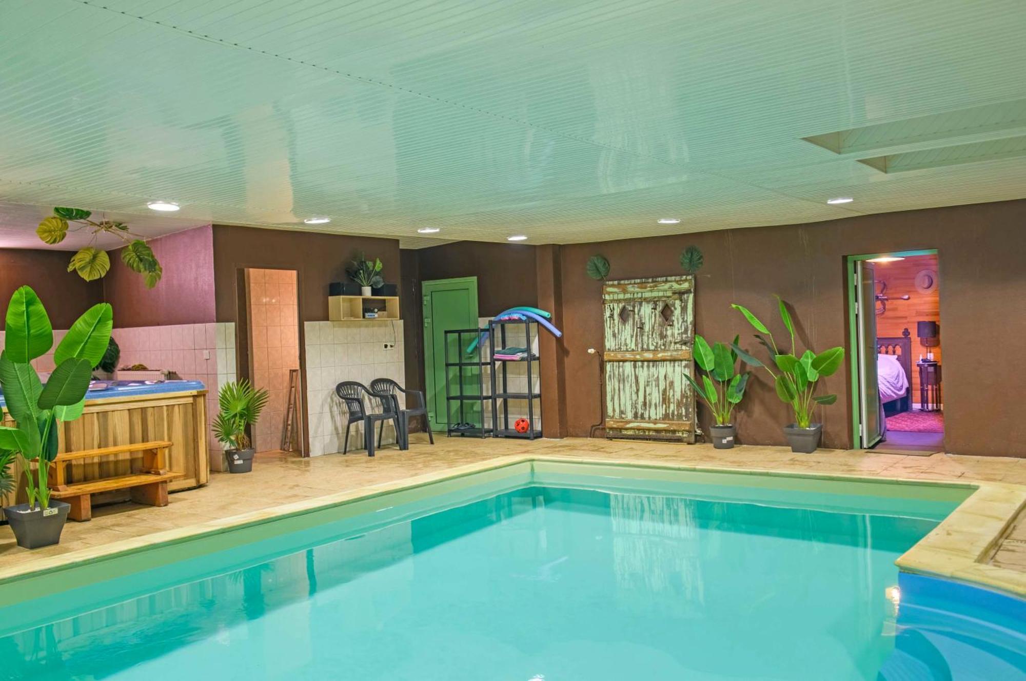 Les Pierres Bleues Bed & Breakfast Saint-Coulitz Dış mekan fotoğraf